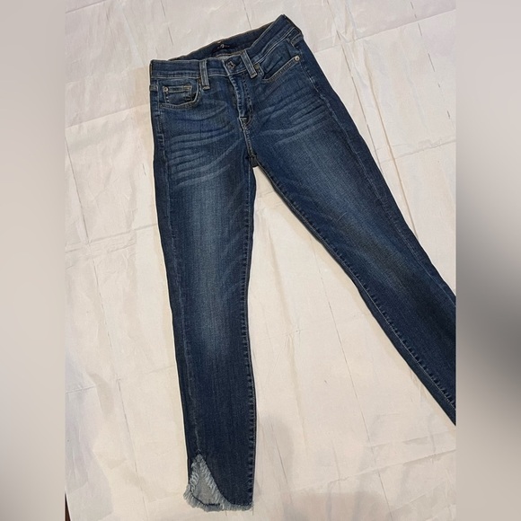 7 for All Mankind Ankle Gwenevere  size 24 skinny (see measurements) - Picture 1 of 16